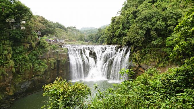 Shifen Waterfall 十分大瀑布 Guide To Taipei Com Shifen Waterfall 十分大瀑布 Guide To Taipei Com