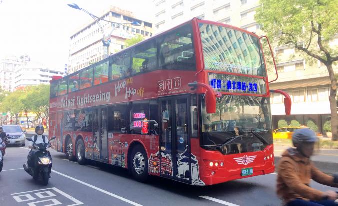 Taipei Double-Decker Sightseeing Bus