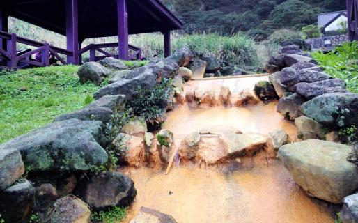 Lengshuikeng Hot Spring (冷水坑溫泉)