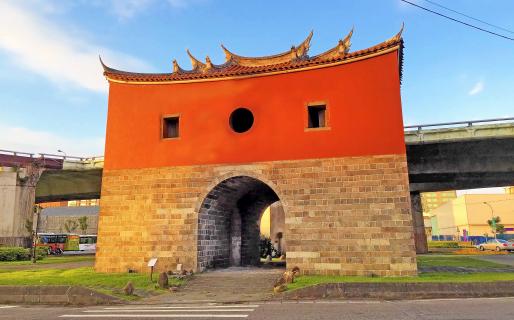 Taipei Old North Gate (承恩門, 台北府城北門)