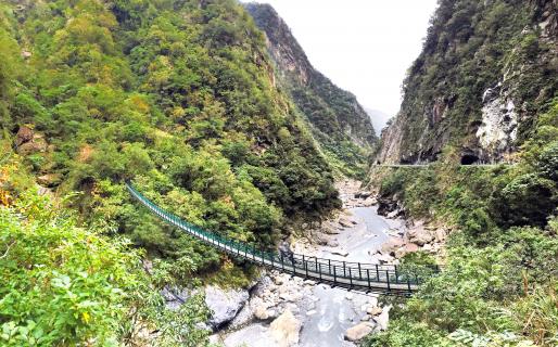 Taroko Swallow Grotto Trail (燕子口步道)