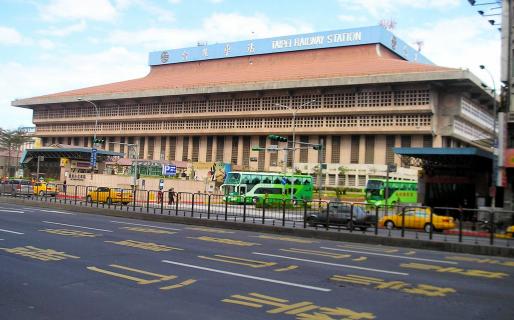 Taipei Main Station (台北車站)