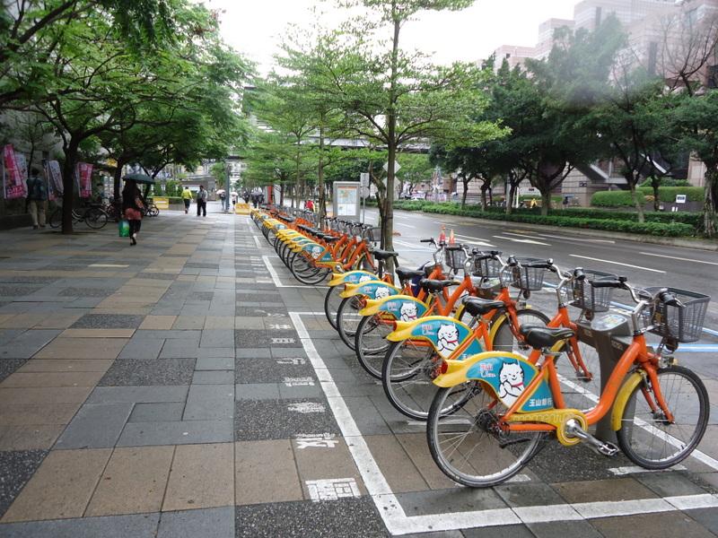 YouBike Taipei City Public Bicycle Rentals uBike 微笑單車  Guide to Taipei.com